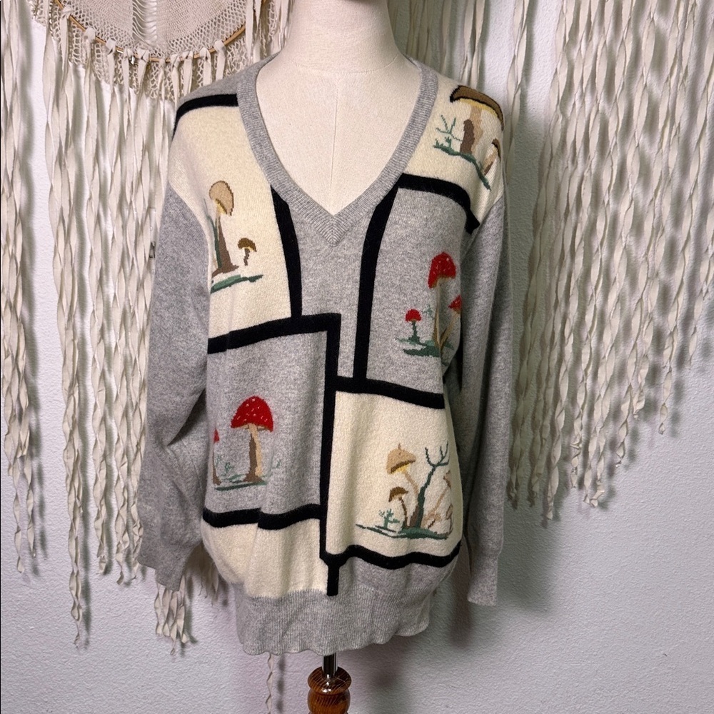 Vintage 100% Cashmere Mushroom Patchwork Gray V-Neck Sweater S/M